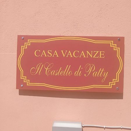 Il Castello Di Patty Apartamento Catânia Exterior foto