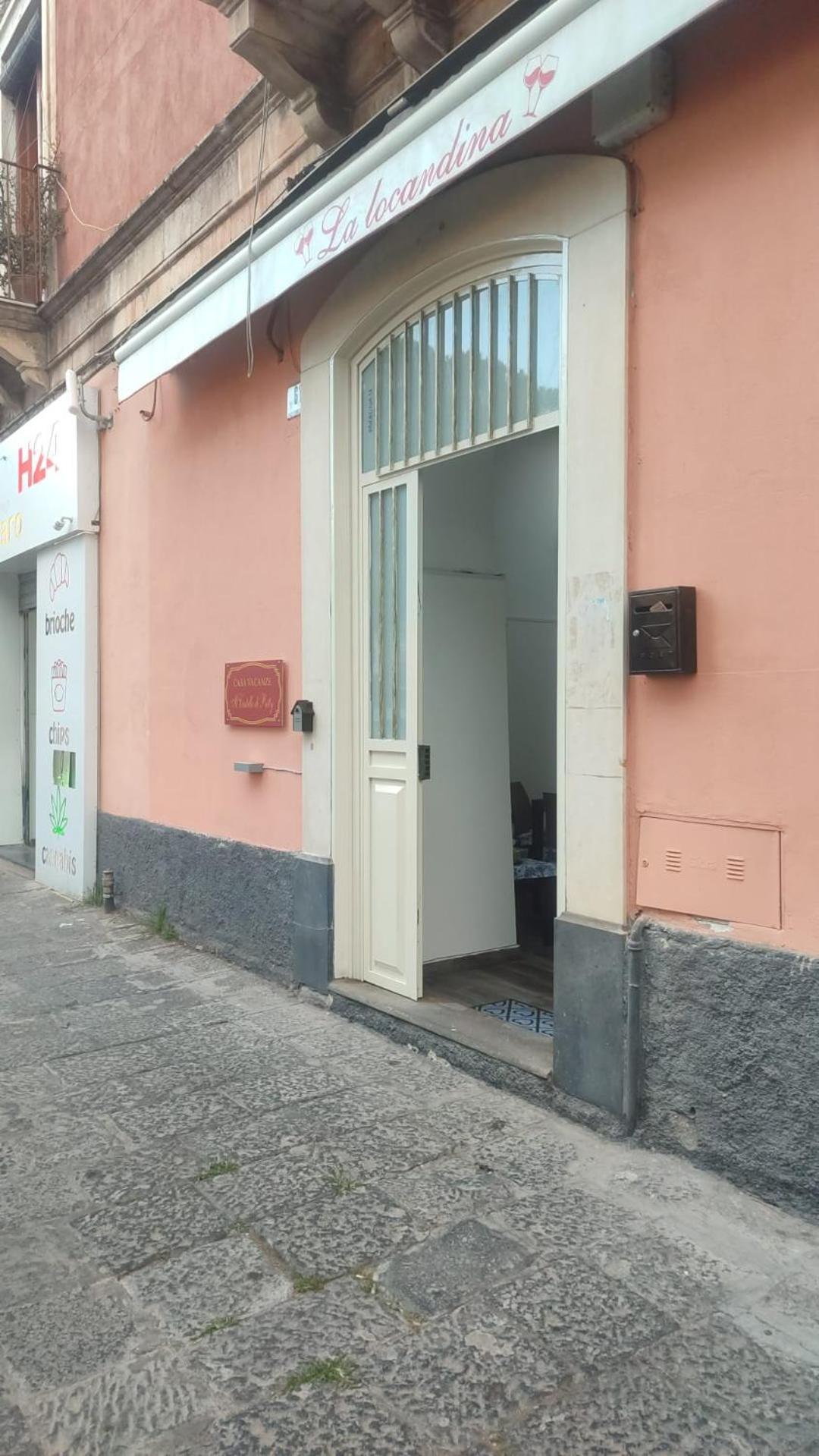 Il Castello Di Patty Apartamento Catânia Exterior foto