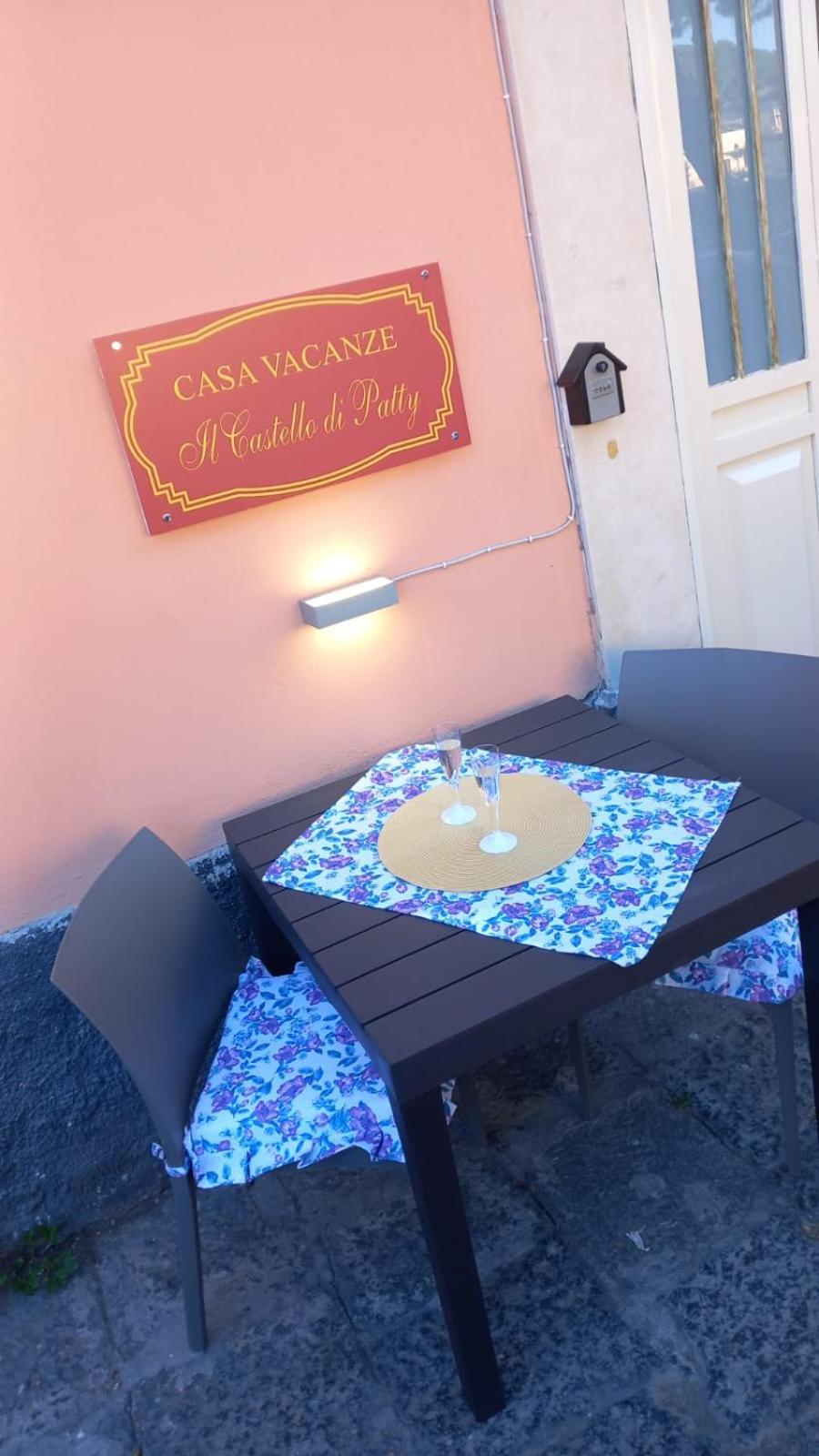 Il Castello Di Patty Apartamento Catânia Exterior foto